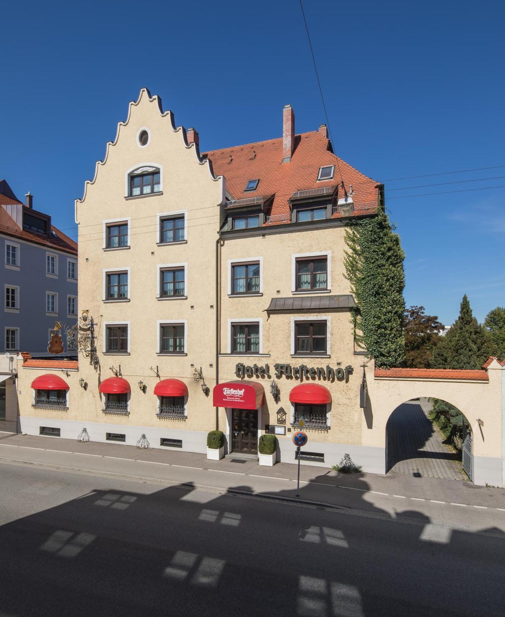 Romantik Hotel Fuerstenhof Ландсгут Екстер'єр фото